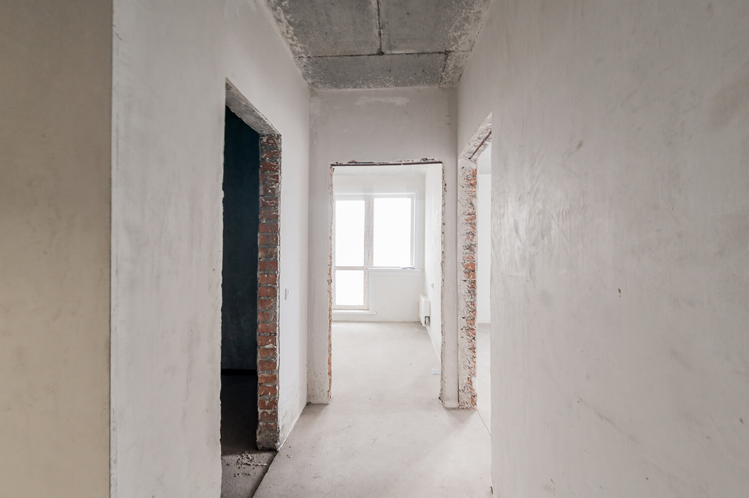 Вид квартиры в новостройке перед ремонтом Вид квартиры в новостройке перед ремонтом